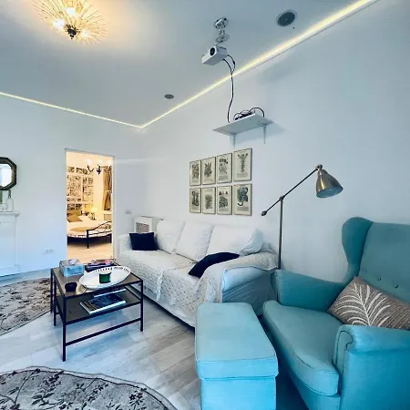 Apartman Center Oasis, Universitate Bukarest